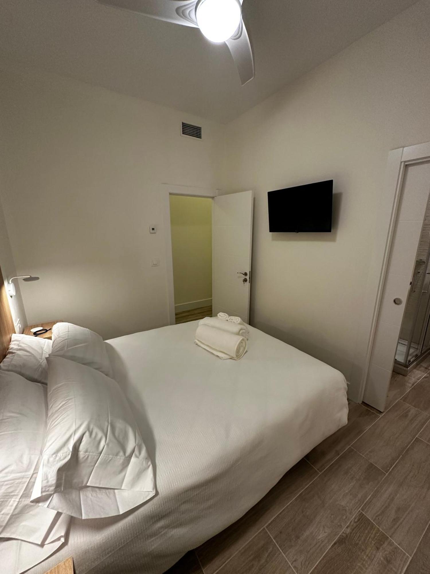 Apartamentos Moncloa Мадрид Экстерьер фото