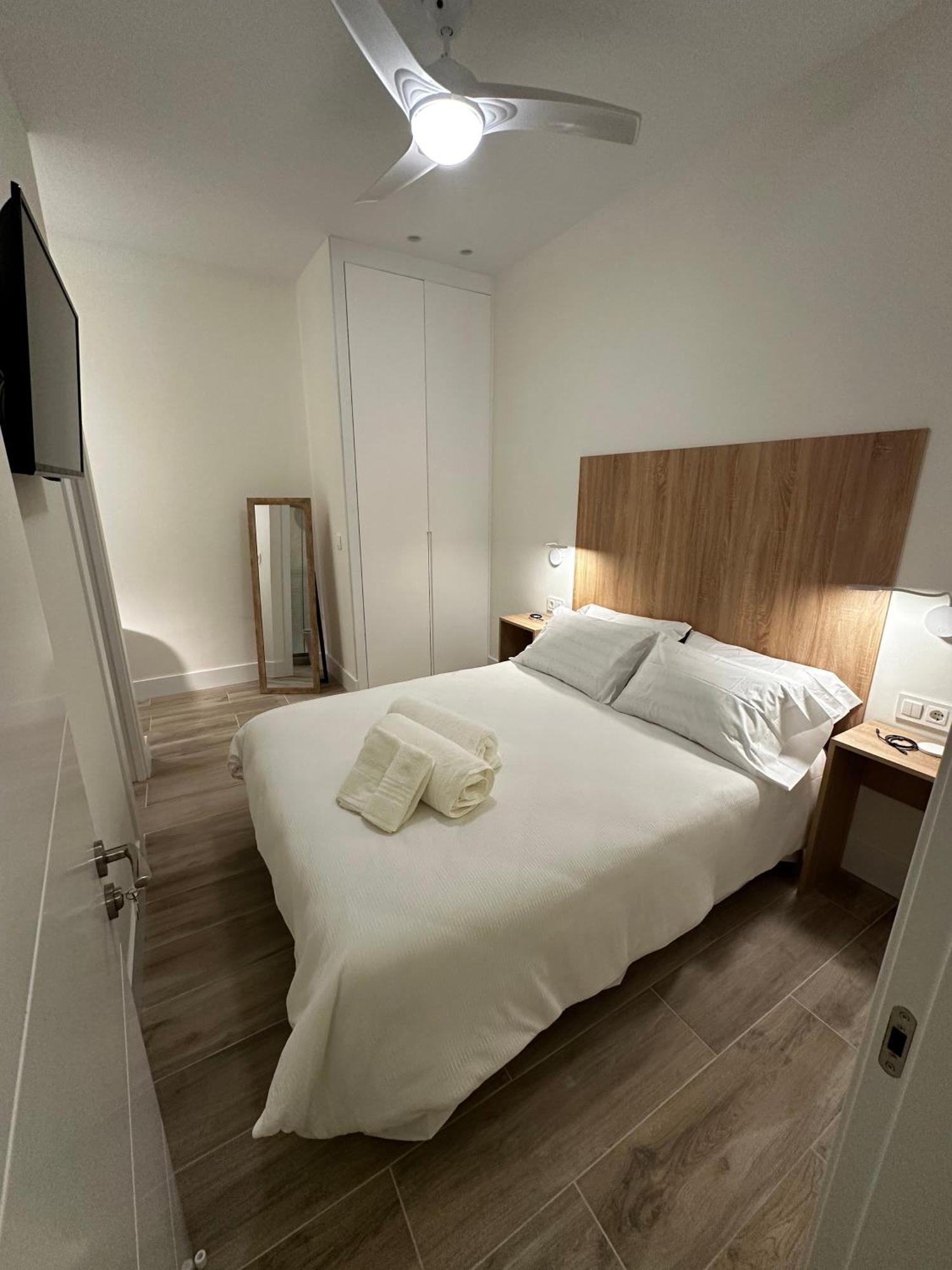 Apartamentos Moncloa Мадрид Экстерьер фото